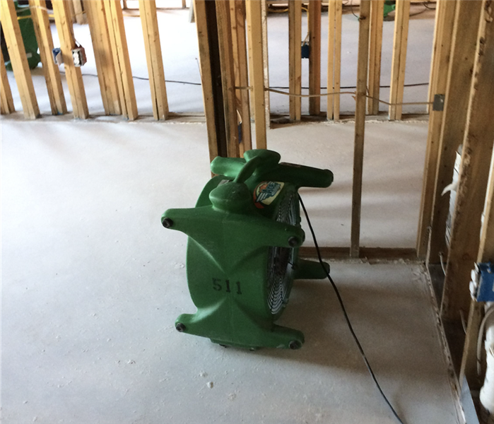 exposed wall beams and air mover